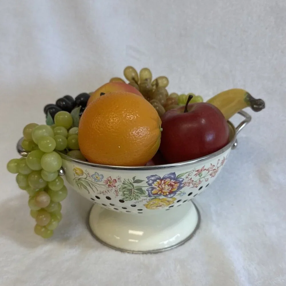 Vintage Kitchen Decor Enamel Colander W/artificial‎ Fruit Kitchencore Kitsch